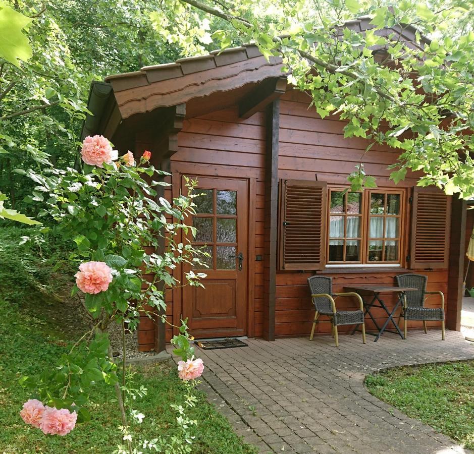 Landgasthof Gaensberg Wiesloch Bagian luar foto