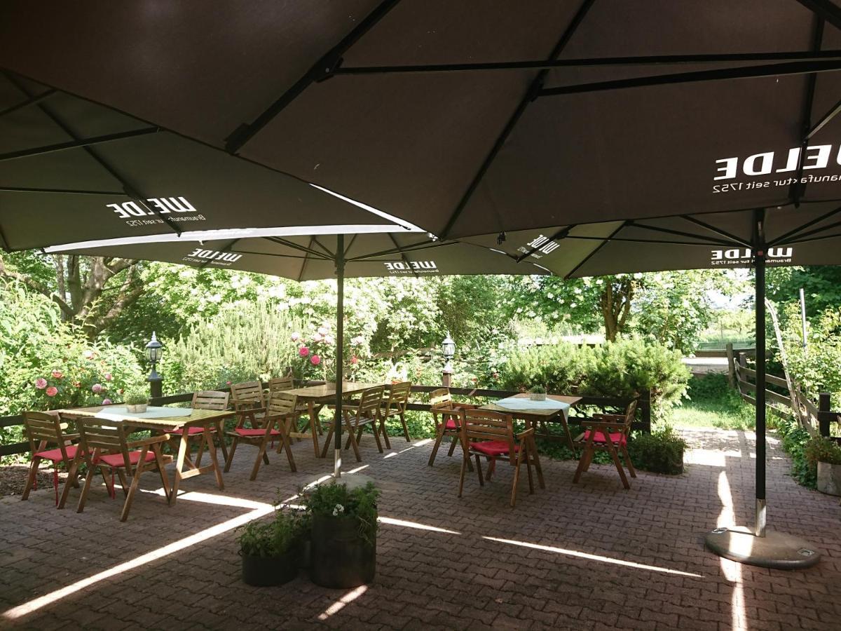 Landgasthof Gaensberg Wiesloch Bagian luar foto