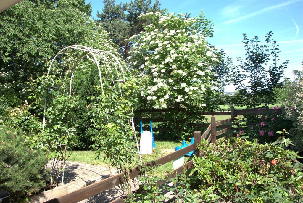 Landgasthof Gaensberg Wiesloch Bagian luar foto